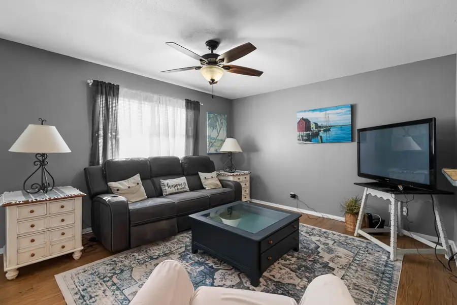 1802 Bedford Terr # 182, Sun City Center, FL 33573 - #3