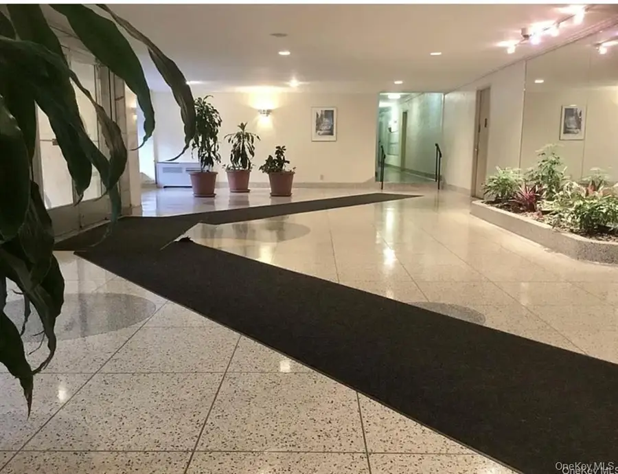 1 Sadore Lane #2W, Yonkers, NY 10710 - #2