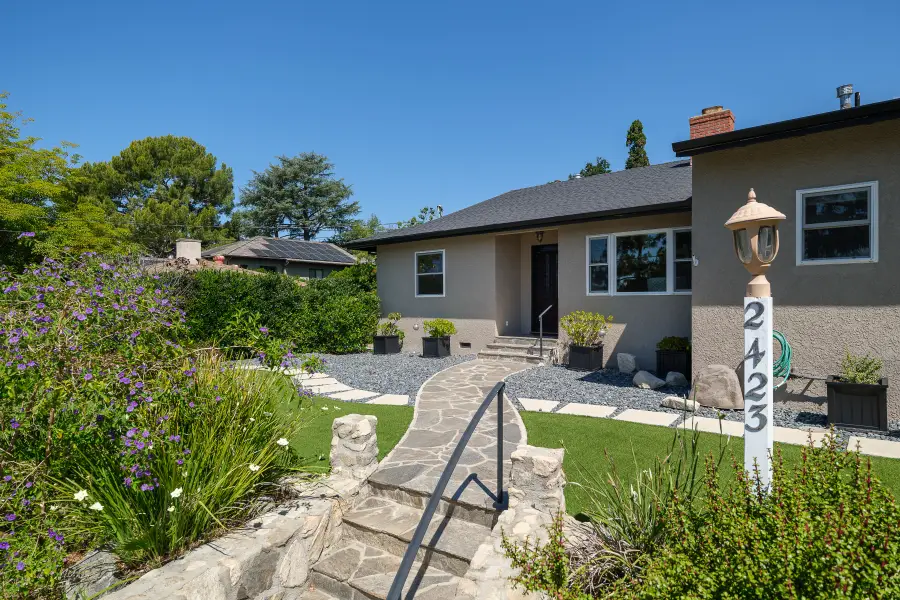 2423 Laughlin Avenue, La Crescenta, CA 91214 - #2