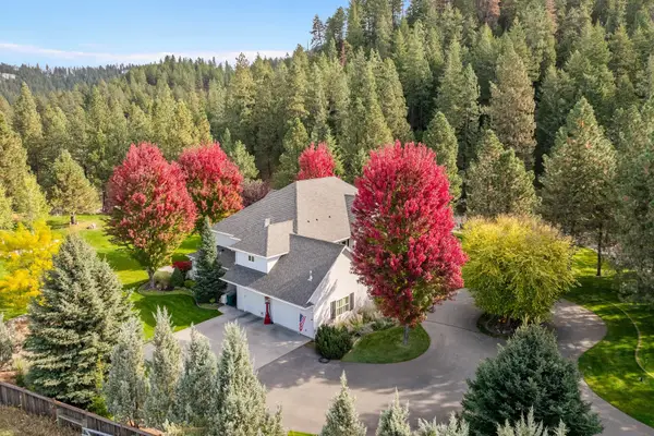 2177 E Totten Ln, Dalton Gardens, ID 83815