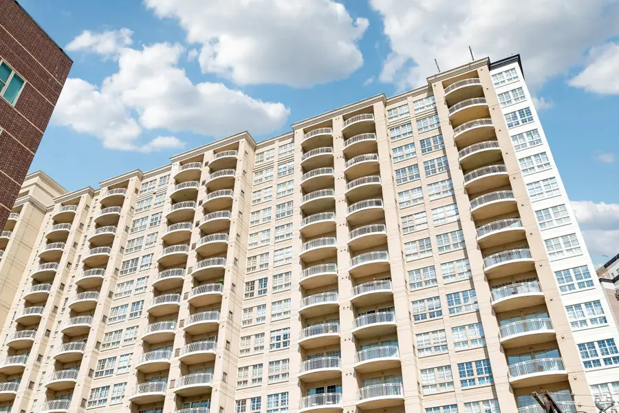 3225 Turtle Creek Boulevard #914, Dallas, TX 75219 - #2