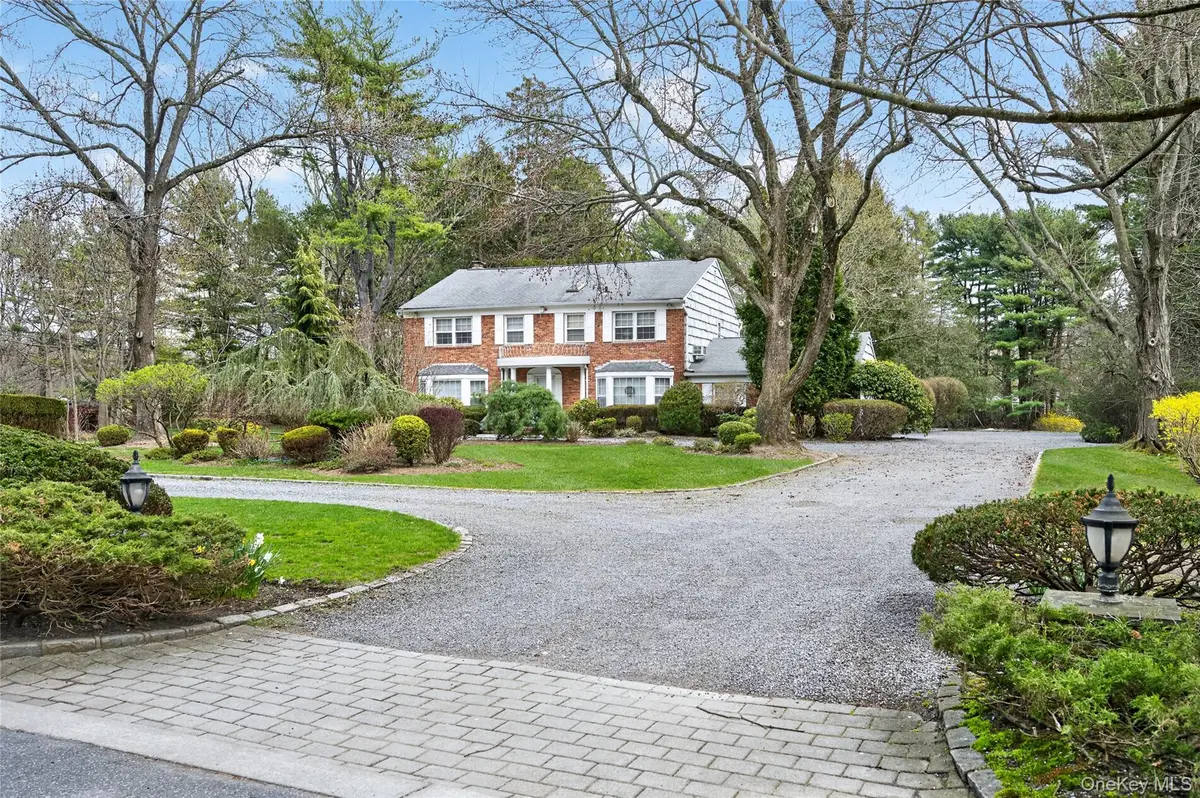 18 Quaker Ridge Drive, Brookville, NY 11545 - #1