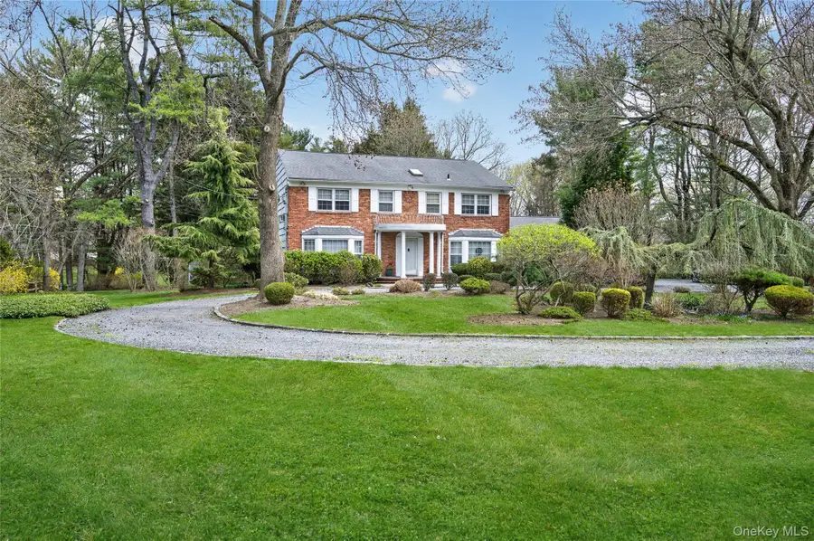 18 Quaker Ridge Drive, Brookville, NY 11545 - #2