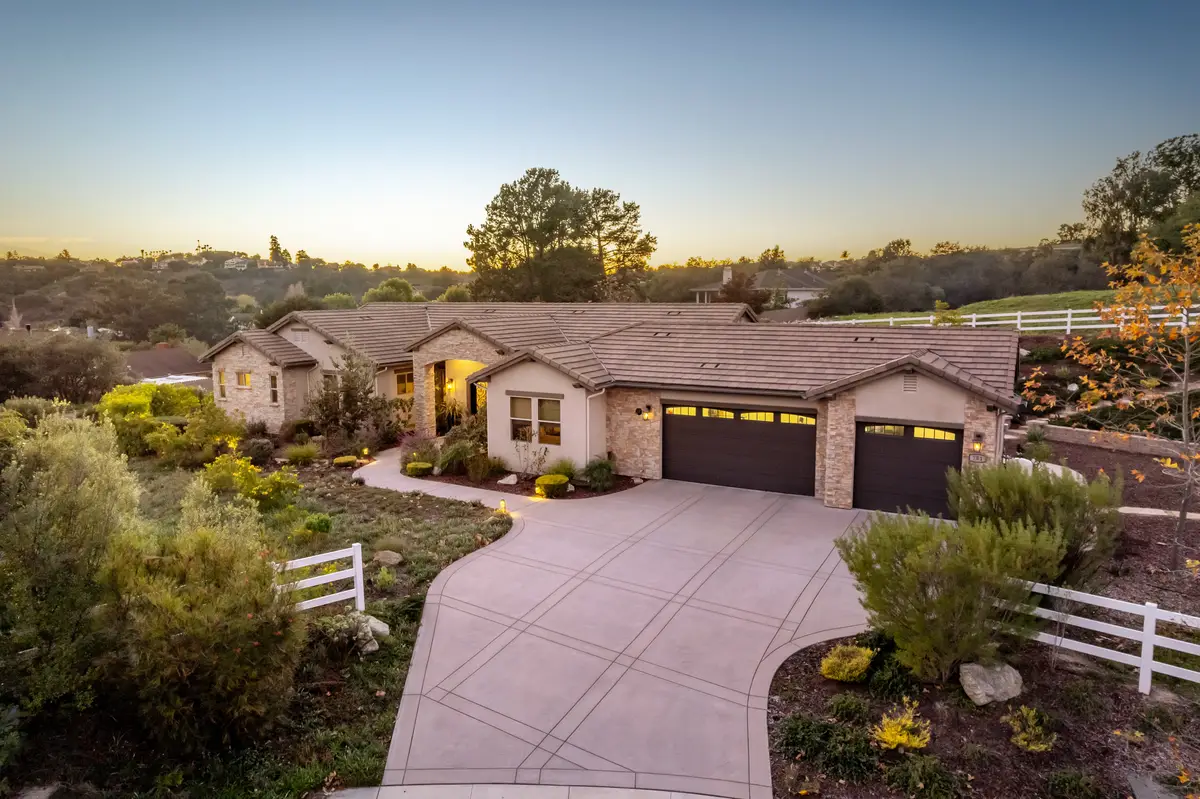 701 White Court, Arroyo Grande, CA 93420 - Image #1