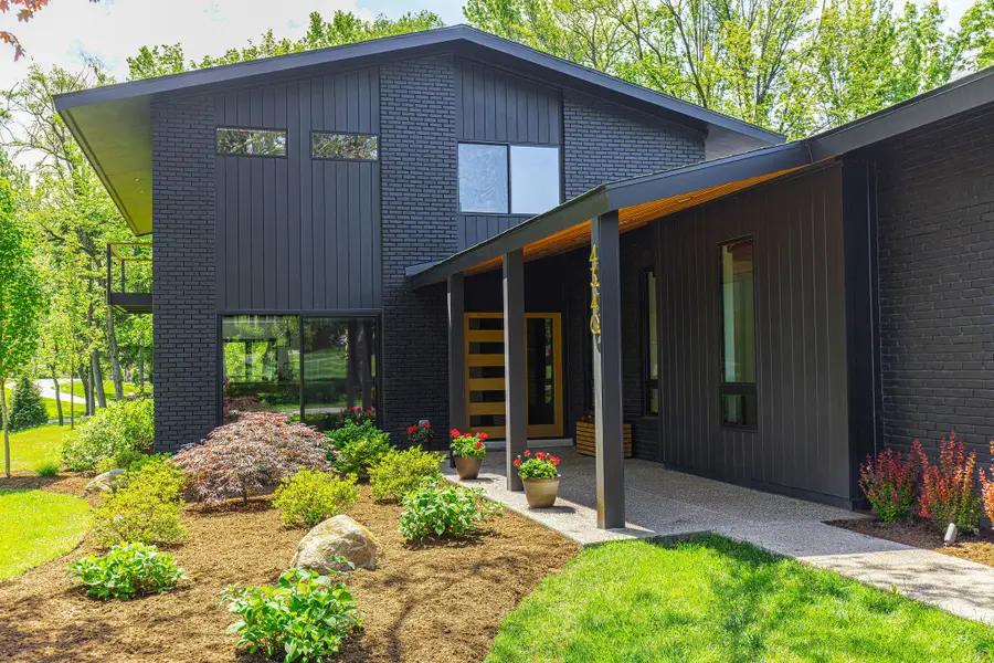 4340 Charing Cross Road, Bloomfield Hills, MI 48304 - #2