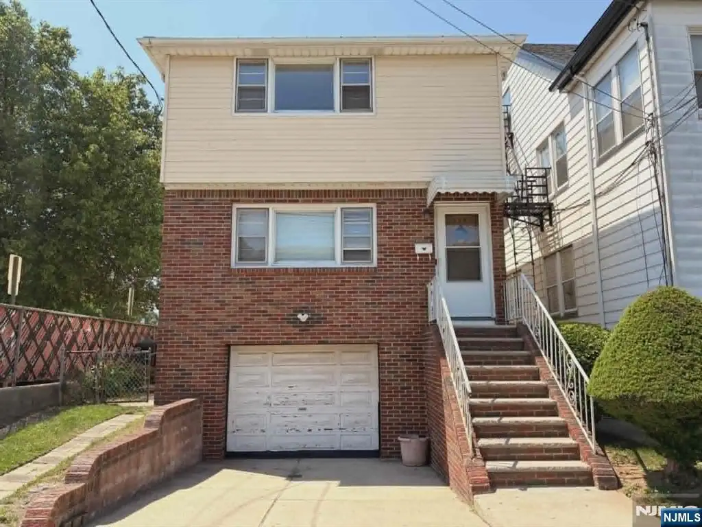 355 Devon Street, Kearny, NJ 07032 - #1