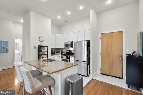 181 E Reed Avenue , 412, Alexandria, VA 22305