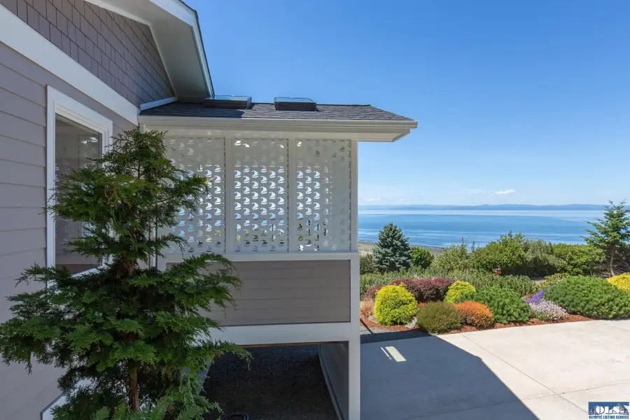 172 Sea View Drive, Port Angeles, WA 98362 - #3