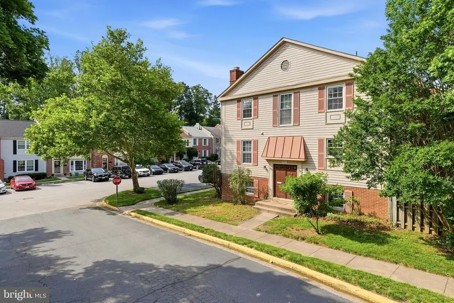 8031 Sleepy View Lane, Springfield, VA 22153 - #3