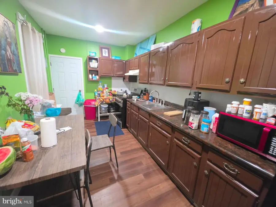 828 N 12th St, Reading, PA 19604 - #3