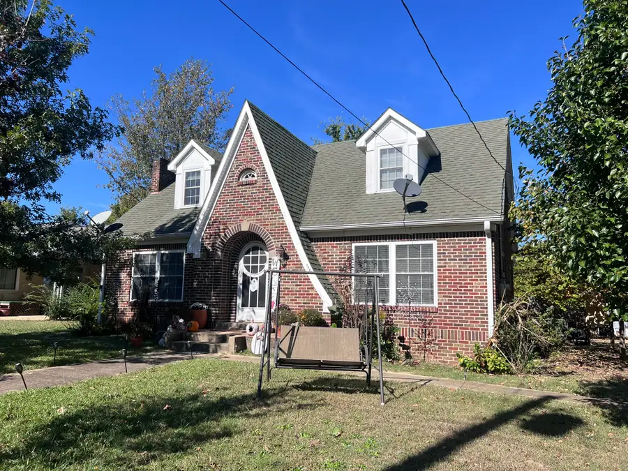 1405 Hickory Ave, Mena, AR 71953 - Image #2