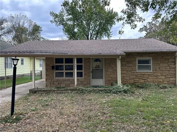 401 W 1st Street, Cherryvale, KS 67335