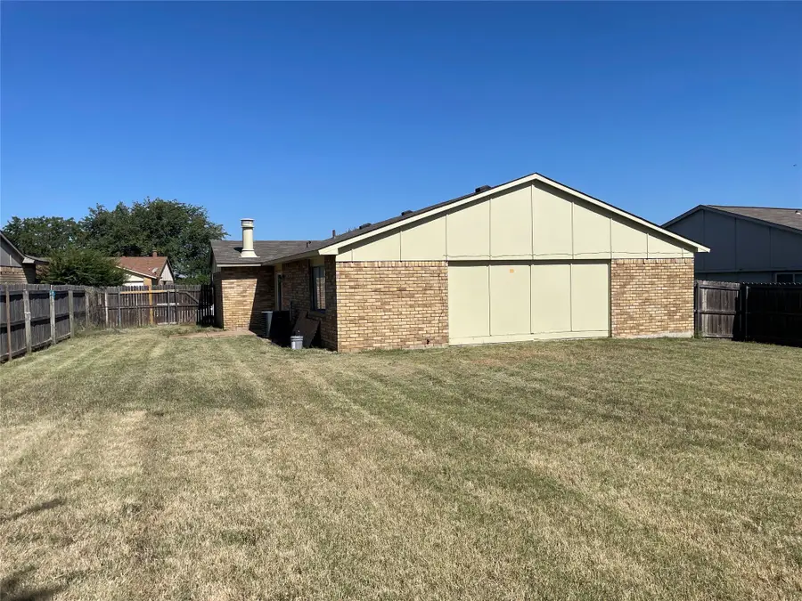 7533 Parkwood Lane, Fort Worth, TX 76133 - #2