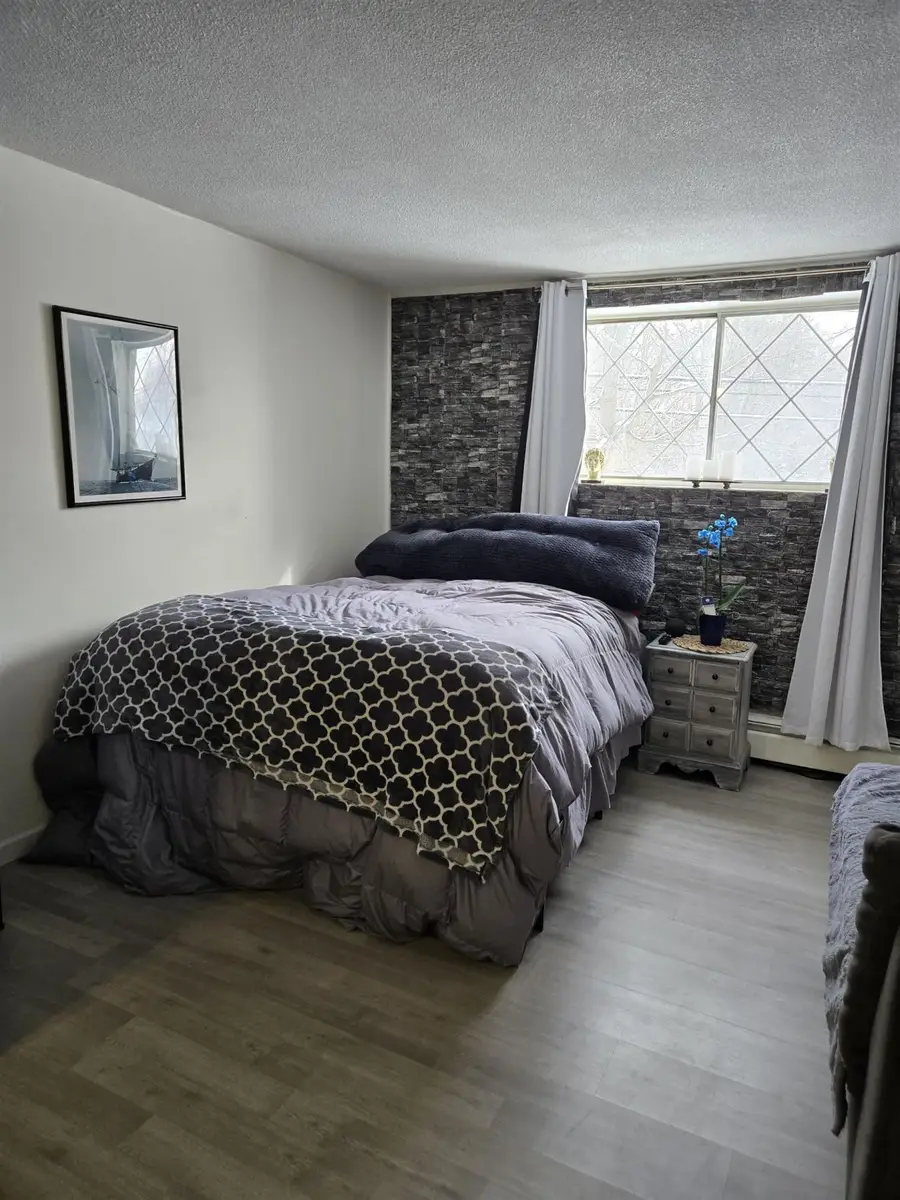 2 Silvestri Circle #6, Derry, NH 03038 - #3
