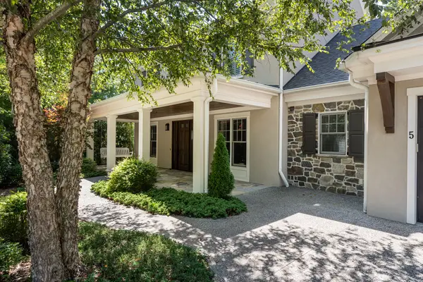 5 Cleftridge Court, Asheville, NC 28803