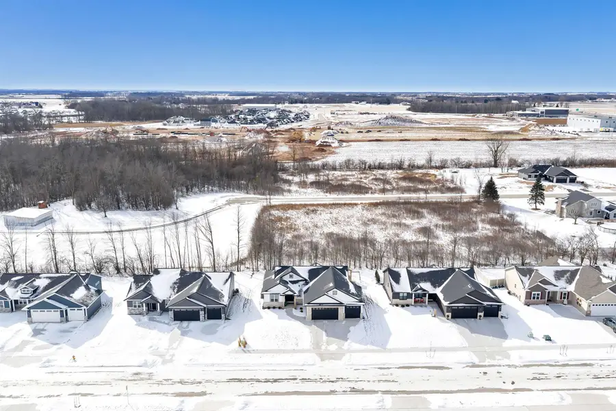 2531 S Stellita Circle, De Pere, WI 54115-2349 - Image #3