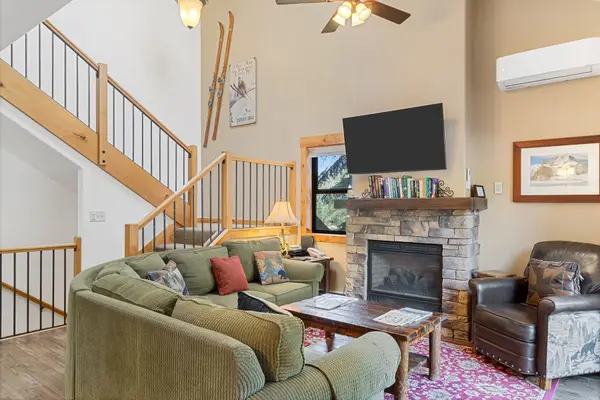 371 Snow King Loop, Jackson, WY 83001