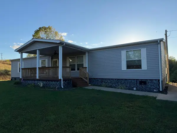 19917 State Hwy 2004, McKee, KY 40447