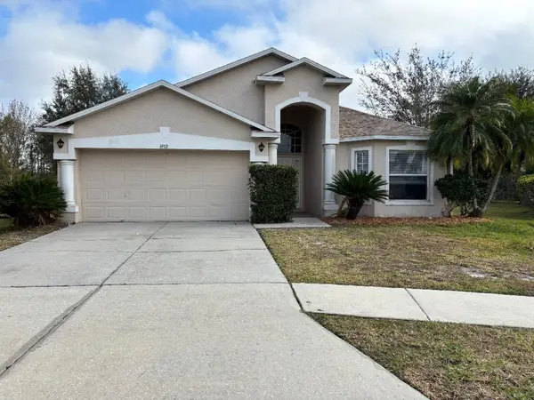 1932 Grenville Ct, Wesley Chapel, FL 33543