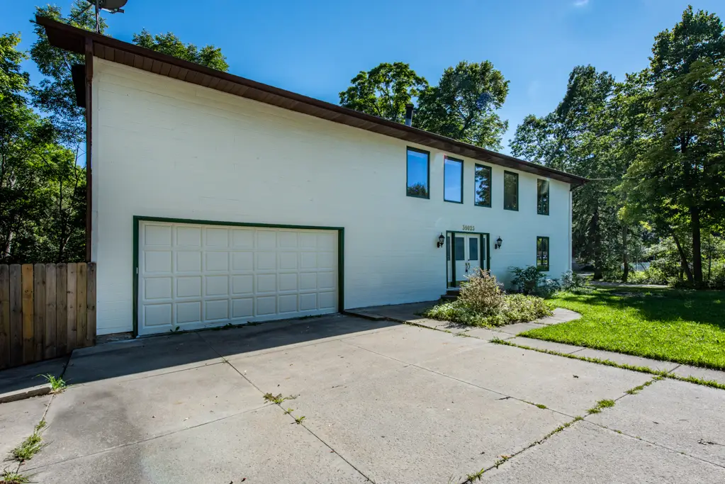 39025 N Holdridge Avenue, Beach Park, IL 60087 - #1