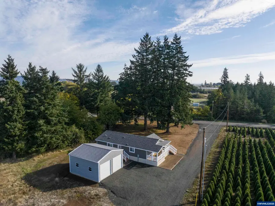 25110 SW Red Prairie Rd, Sheridan, OR 97378 - Image #2