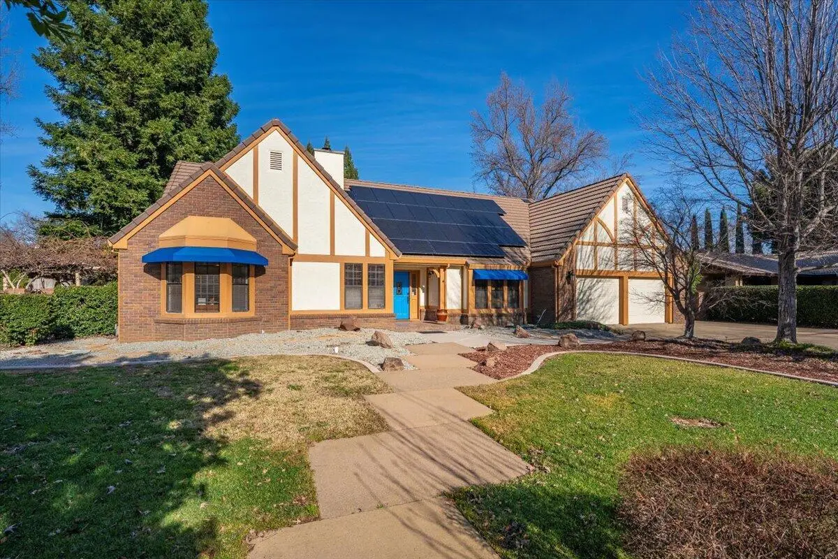 2850 Balaton Avenue, Redding, CA 96001 - #1