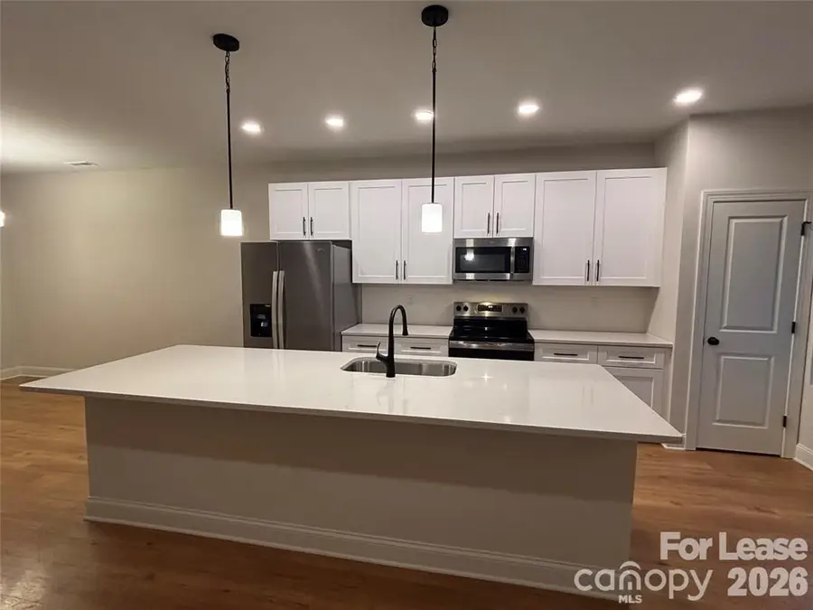 4811 Victoria Avenue, Charlotte, NC 28269 - #3