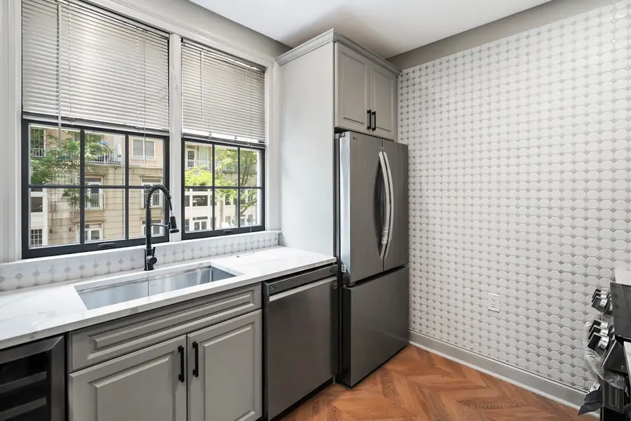 203 SHEARWATER CT WEST #24, Jersey City, NJ 07305 - #3