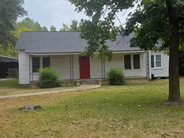3692 CR 424 W, Henderson, TX 75652