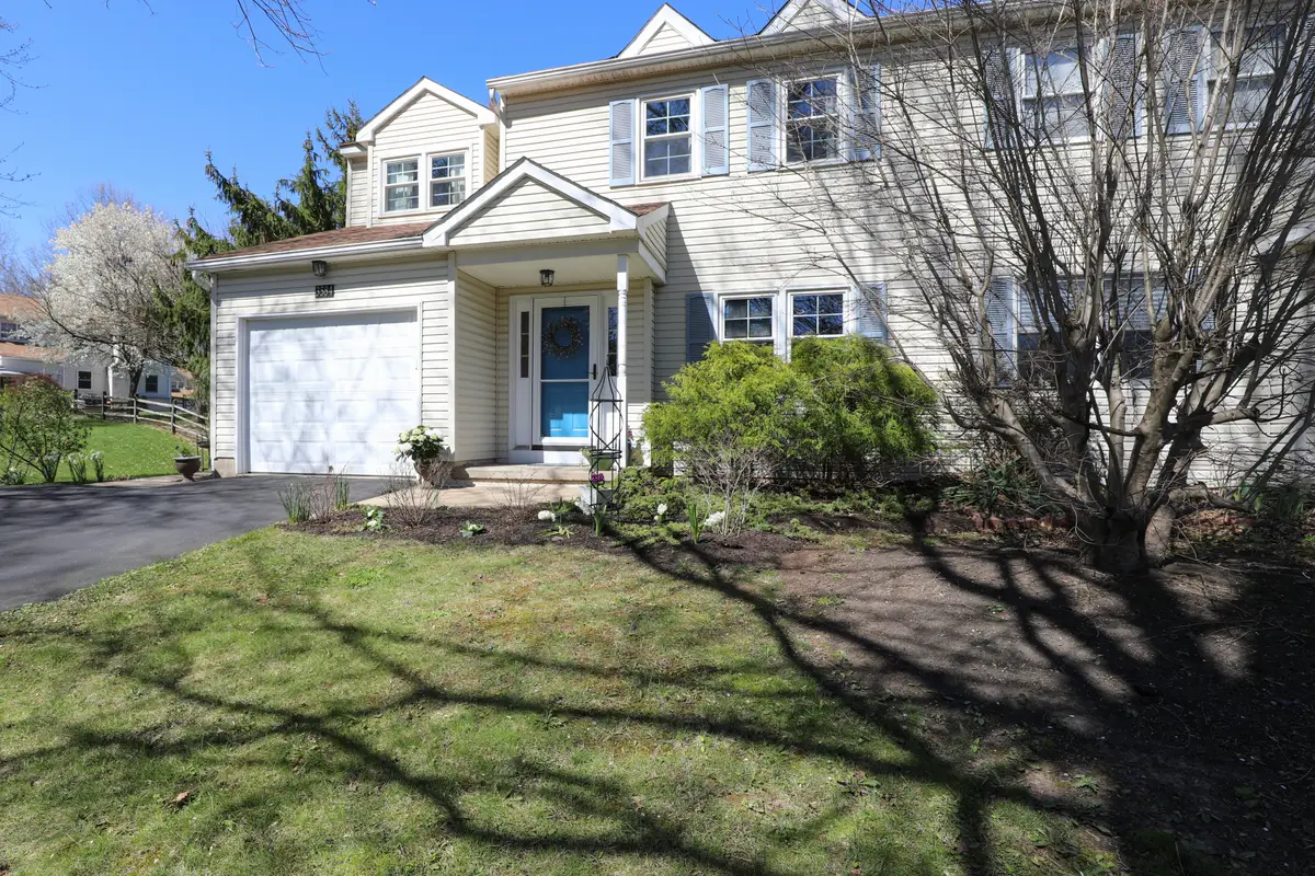 3584 Windridge Dr, Doylestown, PA 18902 - #1
