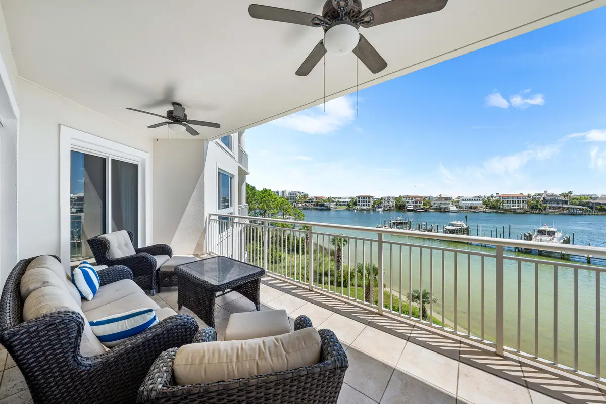 662 Harbor Boulevard #UNIT 220, Destin, FL 32541 - Image #1