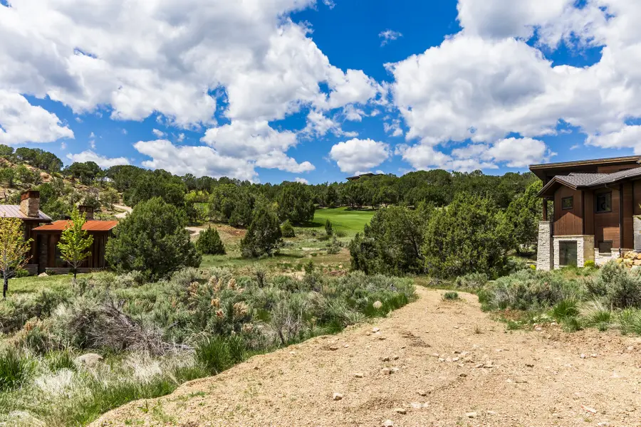 549 N Red Mountain Ct, Heber City, UT 84032 - Image #2