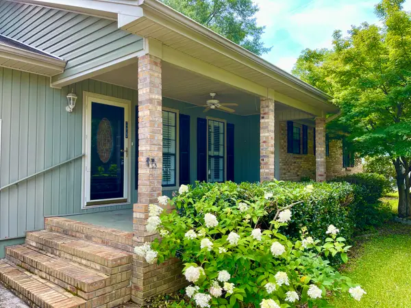 2106 Dialsdale Dr, Cullman, AL 35055