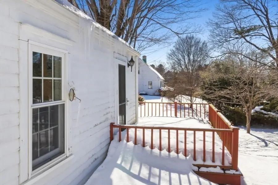 1 Sassamon St, Canton, MA 02021 - #3