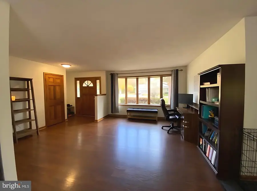 8624 Valley Drive, Waldorf, MD 20603 - #2