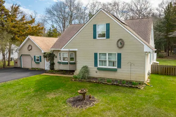 19 Lomurno Lane, Cape May Court House, NJ 08210