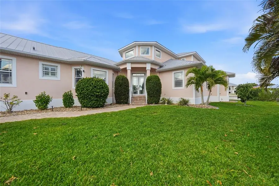 534 Canal Way, Punta Gorda, FL 33950 - #3