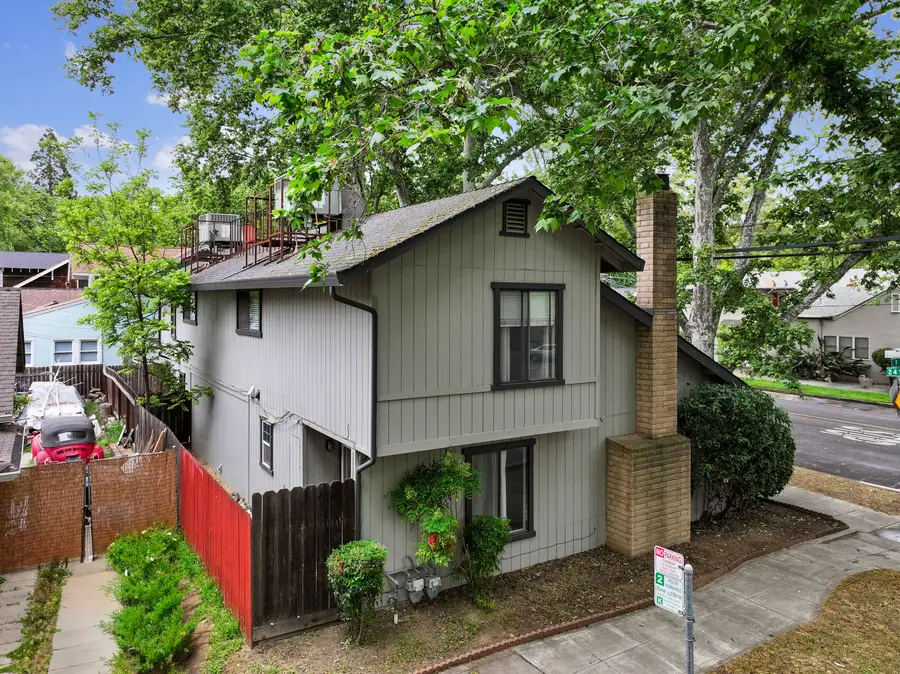 2331 F Street, Sacramento, CA 95816 - #2