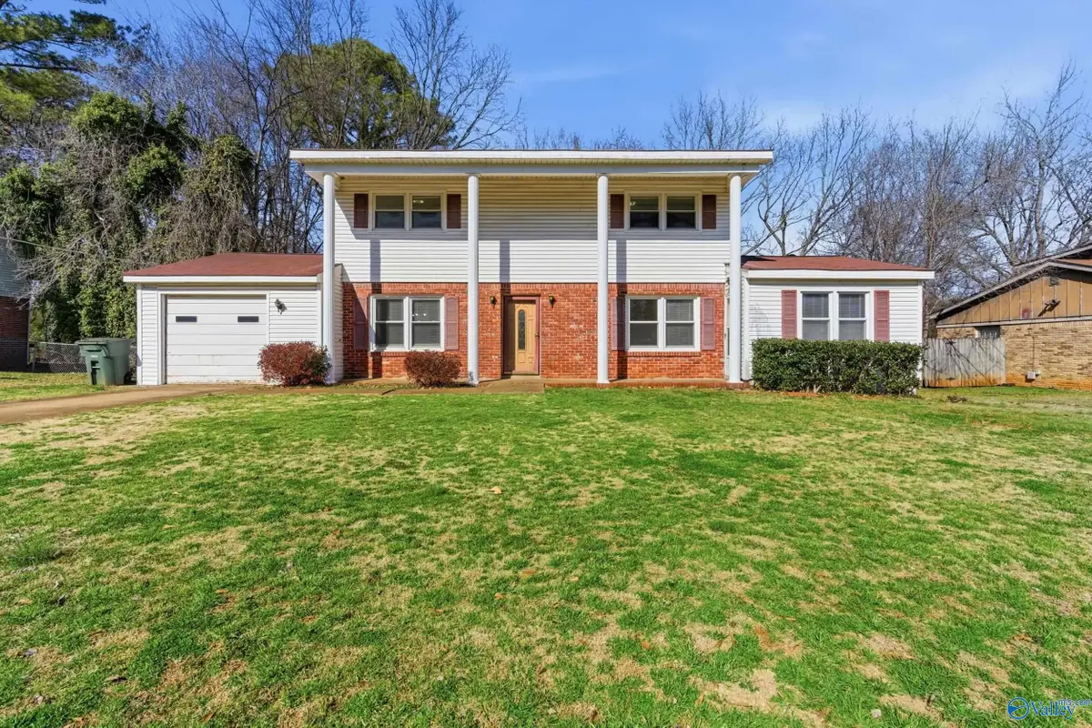 3716 Jamestown Road Nw, Huntsville, AL 35810 - #1