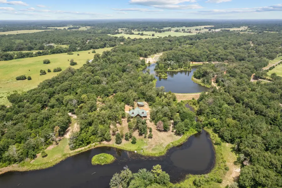 11 Lakeside Drive, Montalba, TX 75853 - Image #2