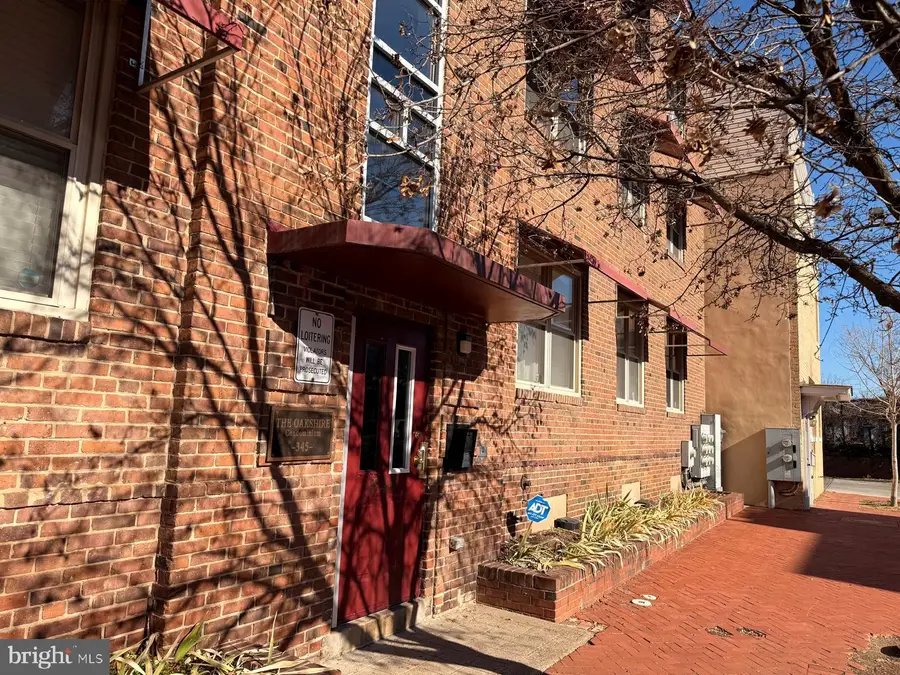 345 Oakdale Place NW #Unit 103, Washington, DC 20001 - #2