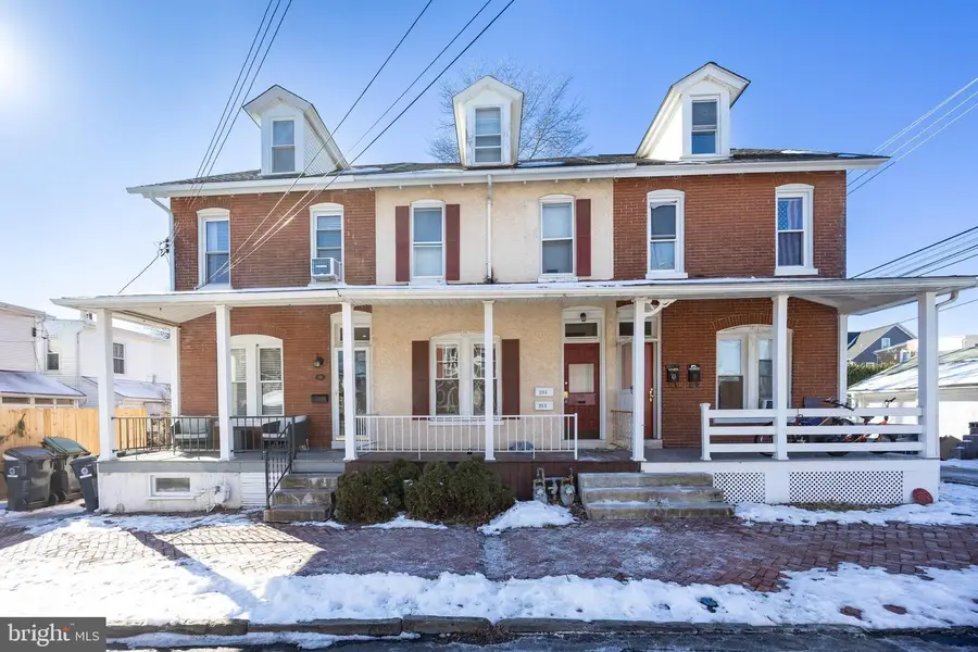 316 Lincoln Ave #1, Phoenixville, PA 19460 - #2