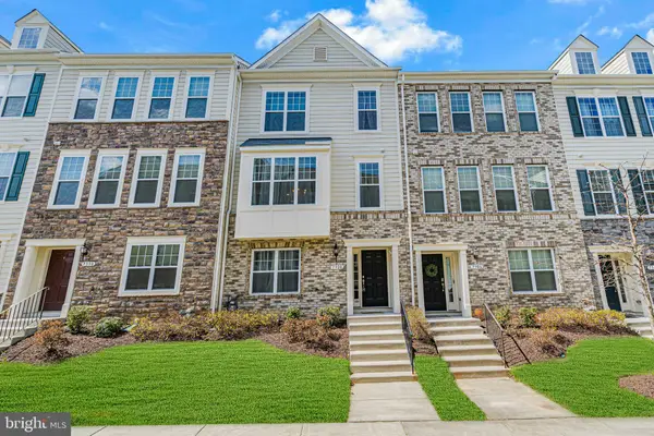 7308 Wood Pond Circle, Lanham, MD 20706