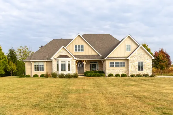 2138 E 550th Road, Oglesby, IL 61348