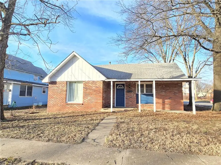 538 E 6th Street, Cherryvale, KS 67335 - #2