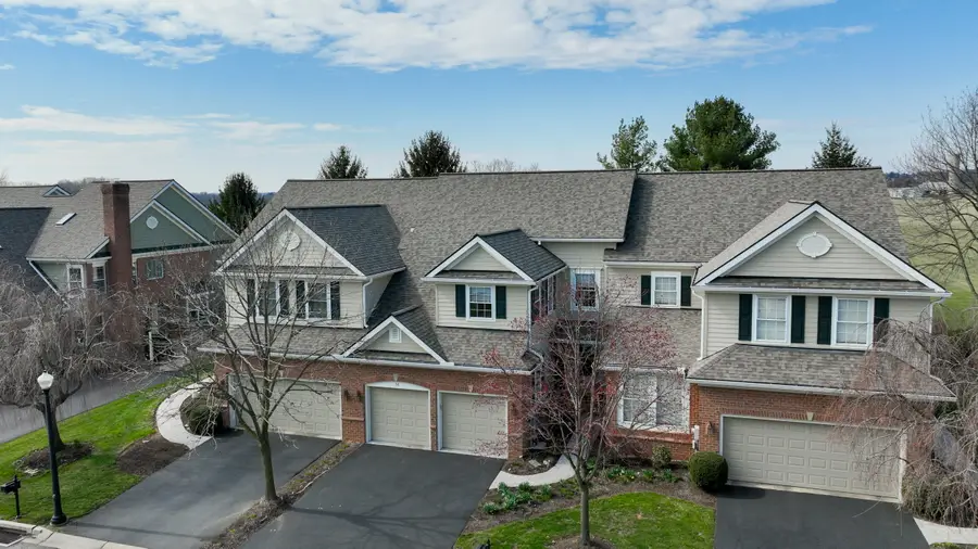 66 Farmview Ln, Lititz, PA 17543 - #2