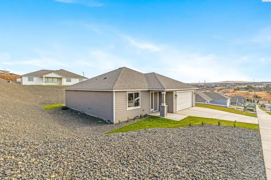 2835 S Penn St, Kennewick, WA 99338 - #2
