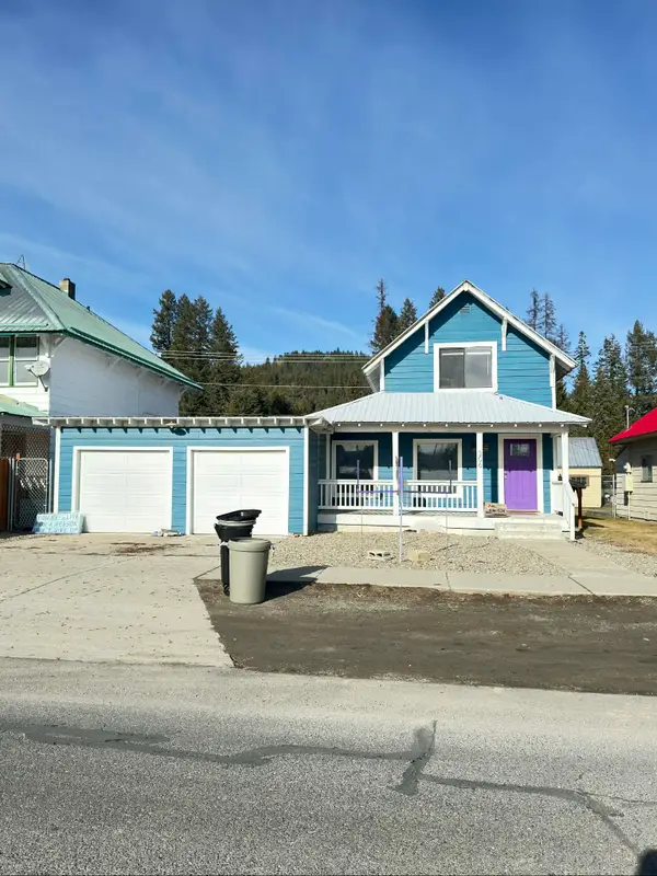 306 Houghton St, Ione, WA 99139