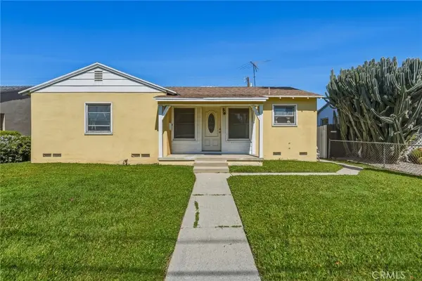 18003 Saticoy Street, Reseda, CA 91335