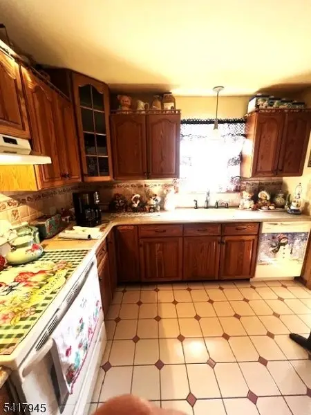 47 Indian Trl, Hopatcong, NJ 07821 - #2